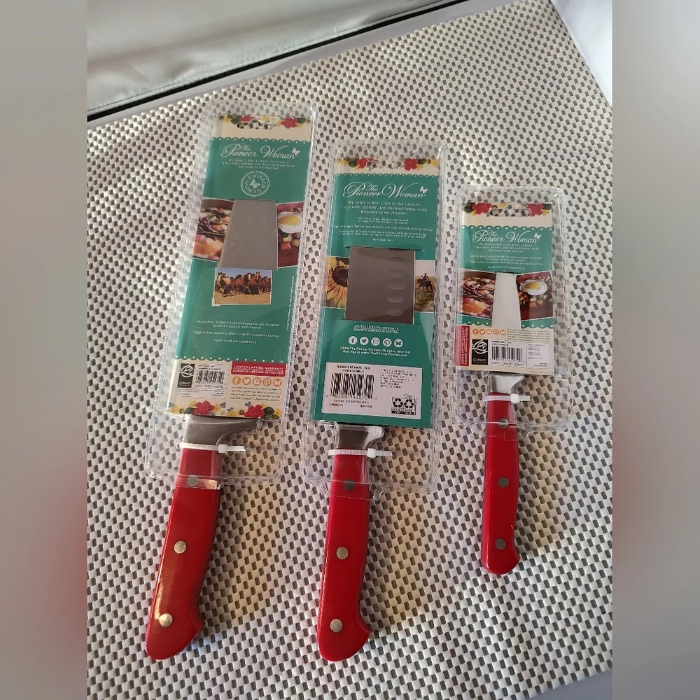 Pioneer Woman Kitchen Knife Set Red NWT 3pcs
